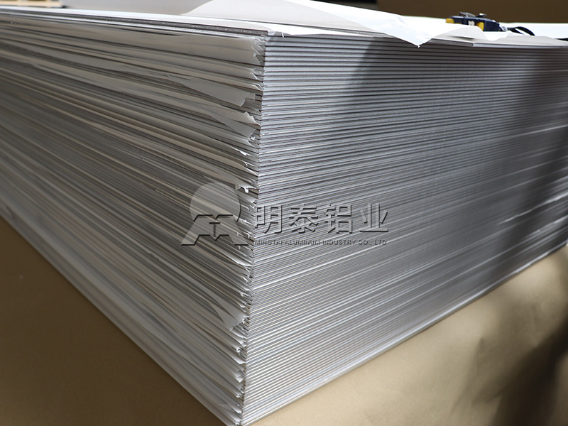 5454铝合金：优良的性能成为商用汽车的优选材料