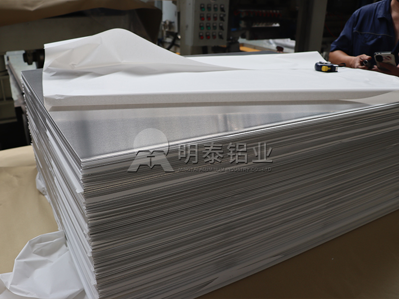 6061污软件无限观看版不登录：插片式散热器的理想选择，优势尽显无疑